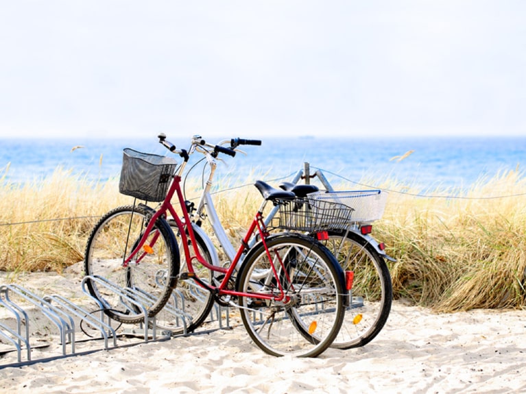 Fahrräder am Strand