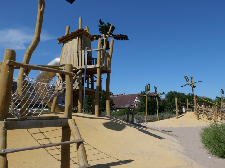 Abenteuerspielplatz am Strand
