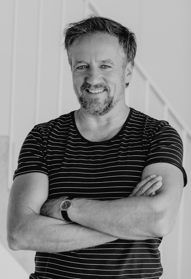 Stefan Schulz, Inhaber