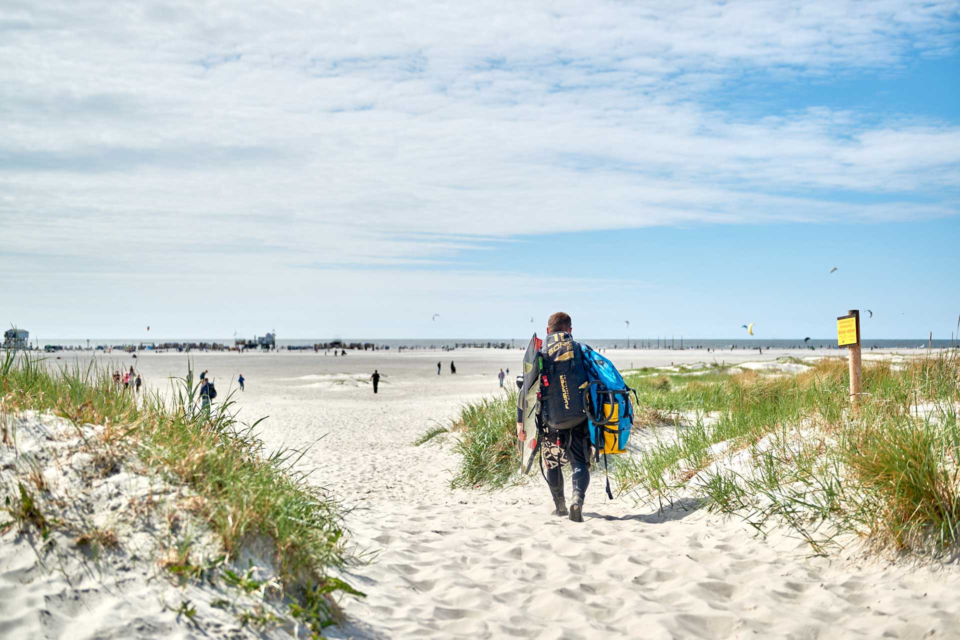 Urlauber am Strand