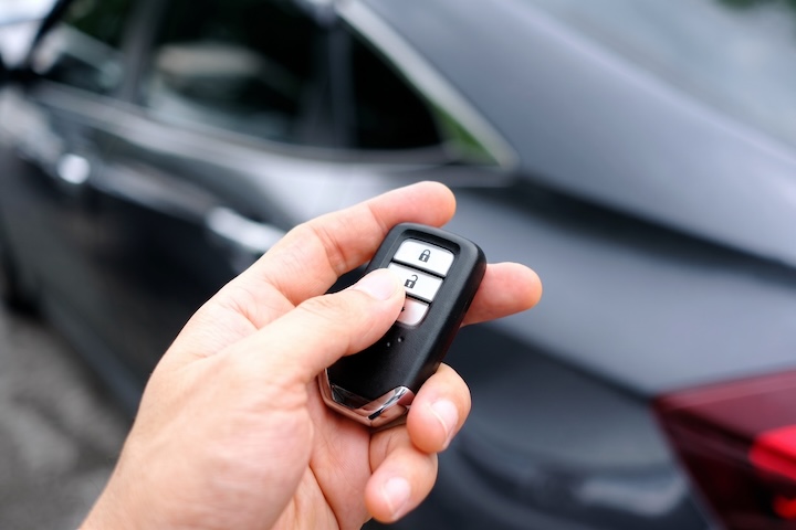 Auto abschließen Tiefgarage