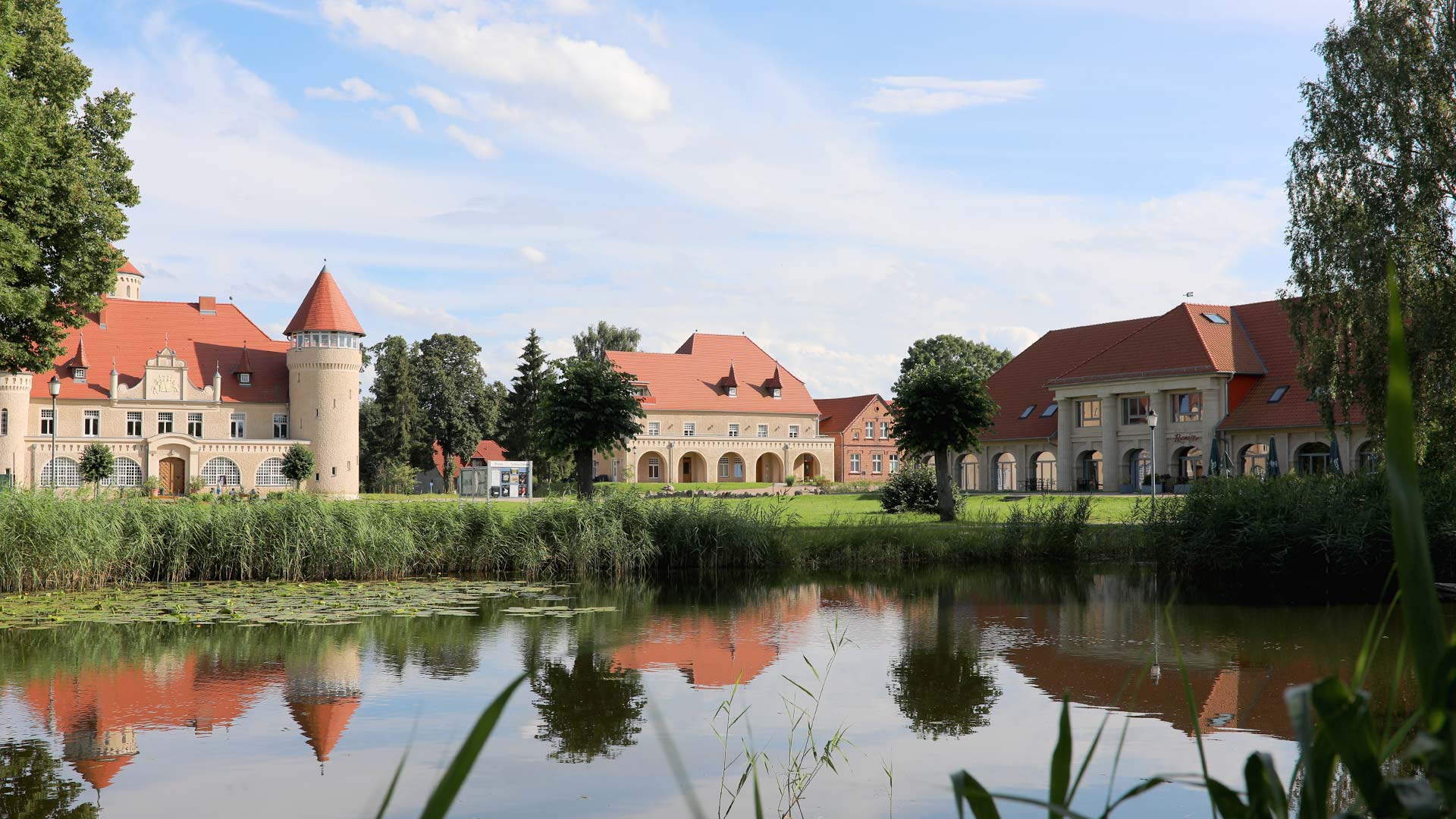 Schloss Stolpe auf Usedom ⇒ Historisches Highlight
